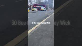 30 Bus Crash Hackney Wick VMH2498 LK18AKJ