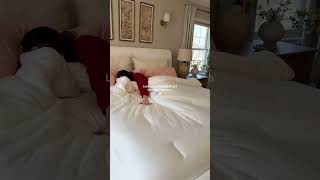 How will I ever get out of bed ☁️☁️☁️ #mellowsleep #marshmellowcomforter #fluffybedding #cozybedroom