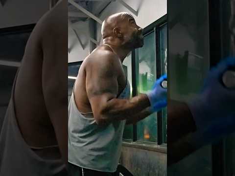 Big Triceps/Cable Tricep Pulldowns! Biggest arms in the world! #motivation #gymworkout #massworkout