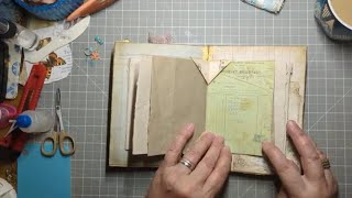 Let's make a fun origami element for my junk journal