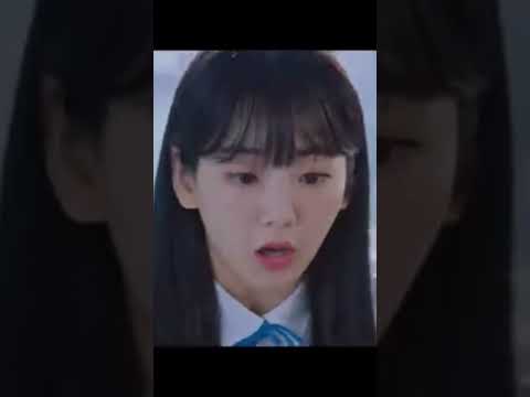 What did she do! 😁 #School2021 #kdrama #funnyMoments
