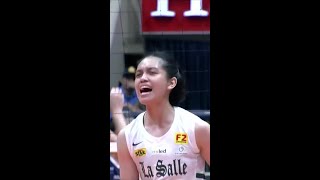 Mikole Reyes WITH A 1-2 PLAY for DLSU vs. AdU 🔥 |  UAAP Season 87 Women's Volleyball
