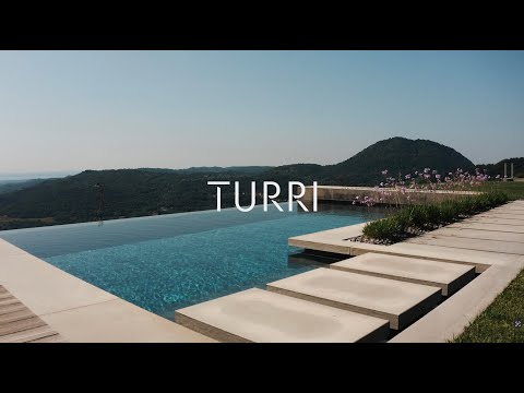 TURRI: A new tale of style