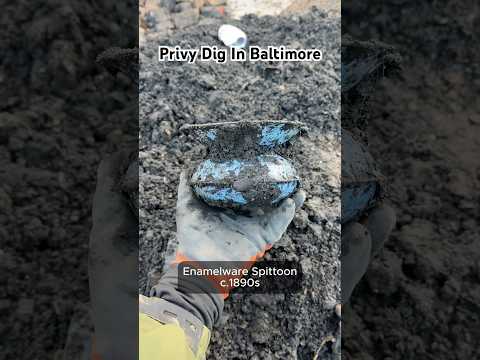 Excavating an old privy in Downtown Baltimore! #history #baltimore #privydigging #archeology