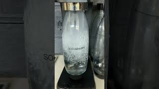 How to make sparkling water