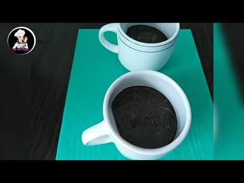 3 ingredients से बनाएं चॉकलेट कप केक।