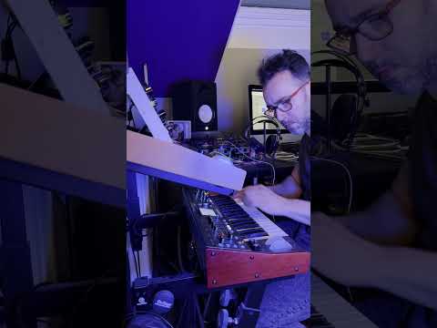 Futuristic film style synth jam #musicproducer #synth #synthwave