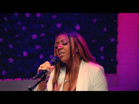 Sydney Renae - "Something About You" Performance