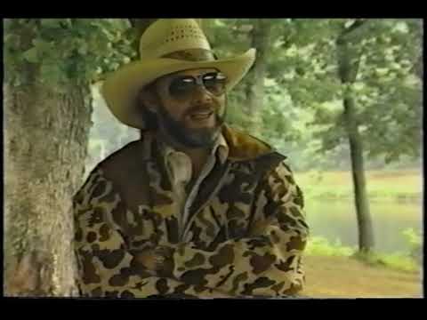 Hank Williams Jr. "They defiantly went into the Bocephus mode that night" (VHS 1992)