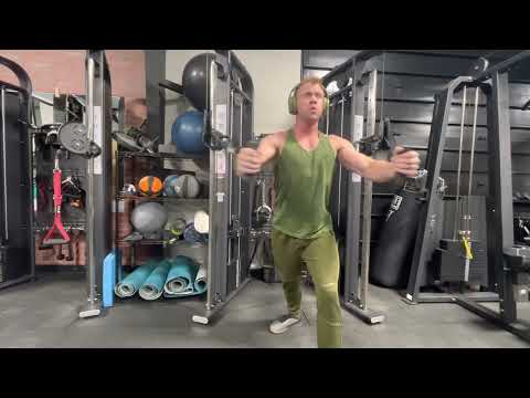 Mid Cable Chest Fly
