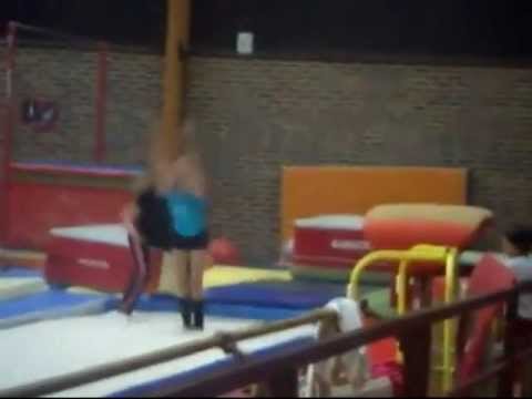 Double et entrée poutre Laurie.wmv