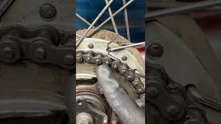 Learn to put the chain on in seconds #AmericanDIY #SmartSolution #CreativeWork