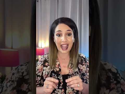 Make marketing your real estate business easy! #ladiesofrealestate #realestatemarketingideas #women