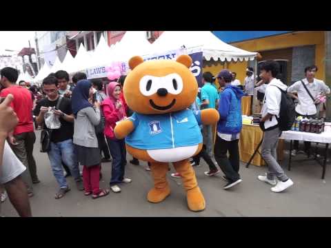 Lawson Mascot Popo Dance 01