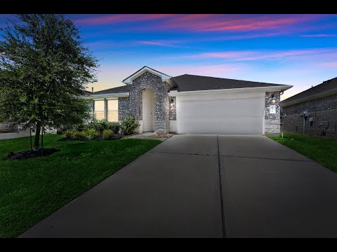 **JUST LISTED** 2226 Strong Horse Dr. Conroe, TX 77301 - Barton Woods