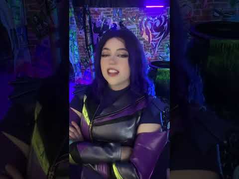 Bringing back some Descendants #descendants #descendantsdisney #disney #cosplay #cosplayers