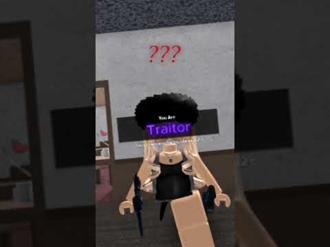 Traitor...?  #roblox #mm2 #mm2roblox #viral  #mm2gameplay  #robloxedit
