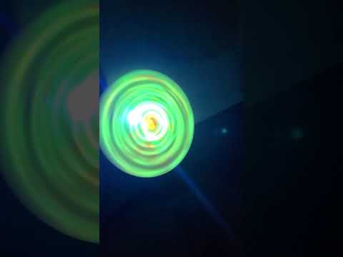 Europium Glow in the dark magnetic spinner top