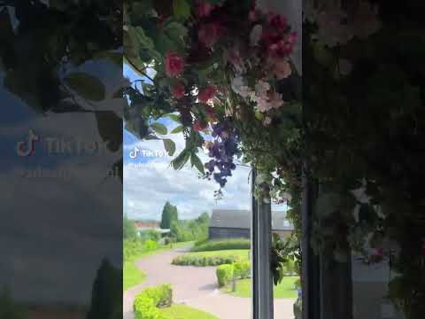 Floral Installation for private house #flowers #floraldecor #interior #love #nature #spring