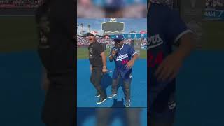 Somebody come get Dave Roberts 😂 #Dodgers #mlb #baseball #icecube