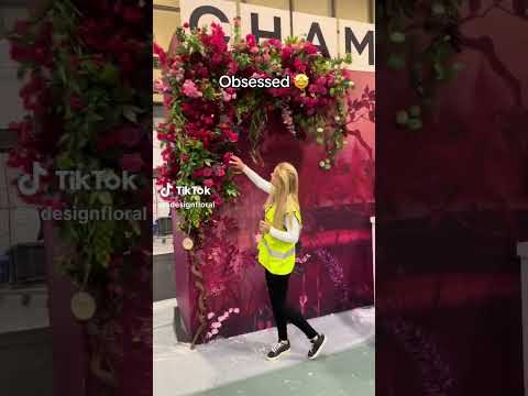 faux floral display #quotes #floraldecor  #floralhomedecor #flowers #floraldecorations #fauxflowers