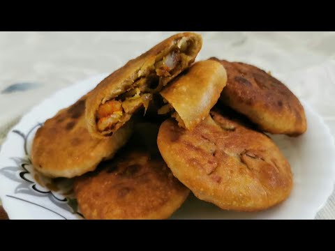 ""Stuffed Wheat Roti""/Prawns Roti/Breakfast recipe using wheat flour.