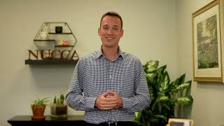 Causes & Signs of an Atlas Spinal Misalignment