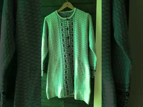 Beautiful winter wear coat on stockclearance sale