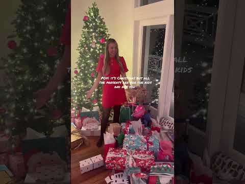 What about me?? #momsoftiktok #momhumor #christmas #momlife #viralshorts #funnycomedy