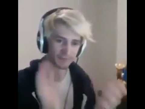 Xqc yelling wow then clapping