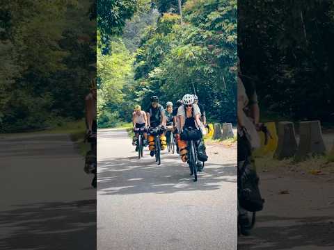 Bikepacking in Malaysia 🚴🏽⛺️ #camping #bikepacking #cycling