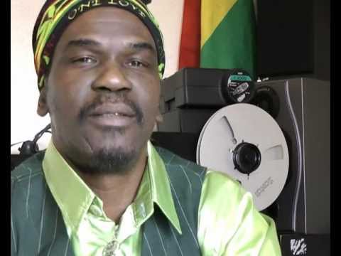 KUSH TAFARI : Portrait of An Artist