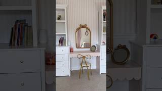 What a transformation for this girls bedroom! #bedroomtransformation #bedroom #bedroomdecor