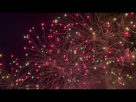 New year 2022 Fireworks at sharjah corniche I Alfin and Alna
