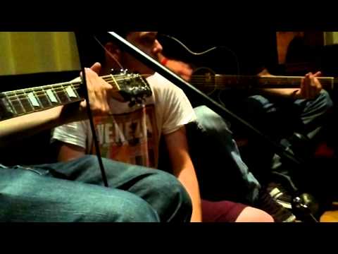 Filósofos del Bierzo - Sopayaso, Caperucita Feroz