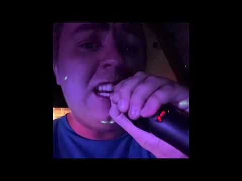 Me Doing Karaoke (Kendrick Lamar, Blink-182)