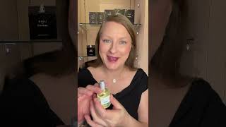 The Body Shop Vanilla #fragrancereview #perfumereview #shorts #thebodyshop