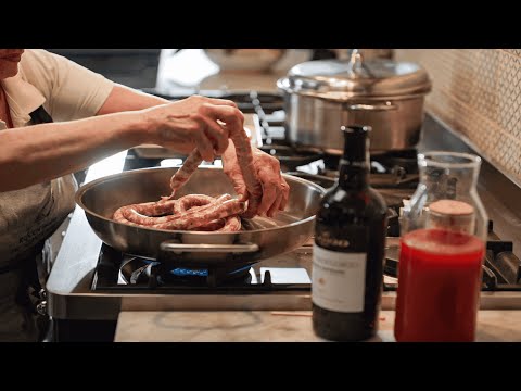 Ep. 06 – Sausages with Marsala wine and orange | Dora & Jon: an authentic Italian story