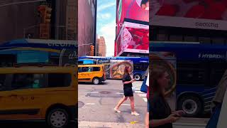 New York City Street view ❤️ #manhattanview #usatravel #nyclife #nyc #vacancy #usa #walkingtour