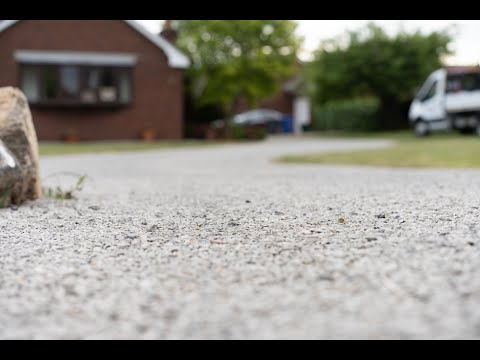 Surface dressing a street in one day