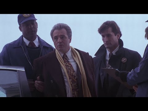John Gotti Goes to Jail (Gotti, 1996)