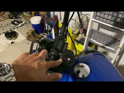 Quad Lock Motorcycle Mount - street Bob 114