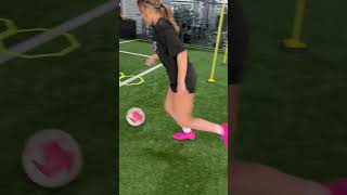 Footwork and Skills - Right Foot #soccer #soccerskills  #soccertraining #technicaltraining