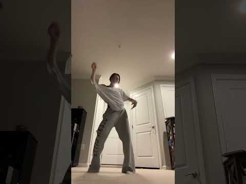 #feed #shorts #youtubeshorts #tiktok #dance #dancer #kpop #korean #lesserafim