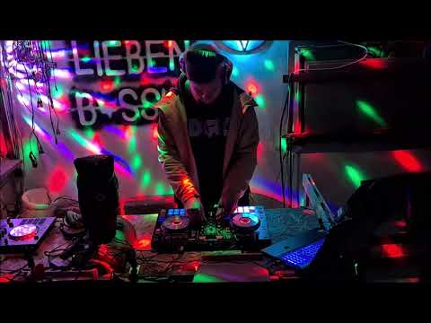 Deep House Live Set by Dj Poxx