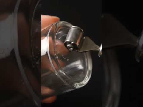 ASMR glass cutting