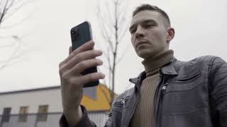 iPhone 16 Pro vs. Samsung S25 Ultra - The 2025 Flagship Face-Off