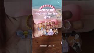 DIY keychain for free gifts.