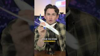 Why Airplanes Can “Freeze” in the Sky 😳 #shorts