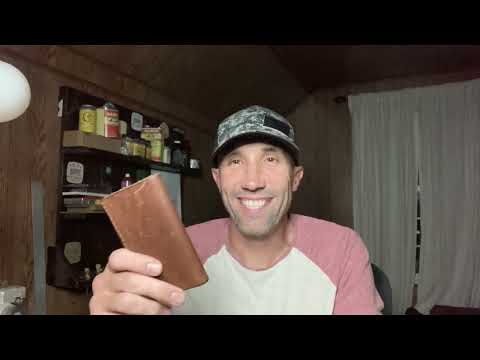 Leatherwork beginner turned small side business.From Hobby to selling leathercraft items from home